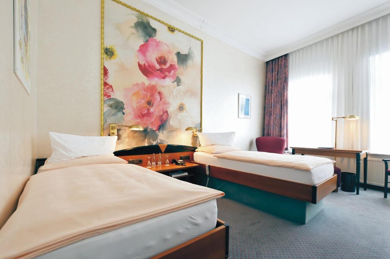 Hotel Jugendstil ฮาเมลน์ ภายนอก รูปภาพ