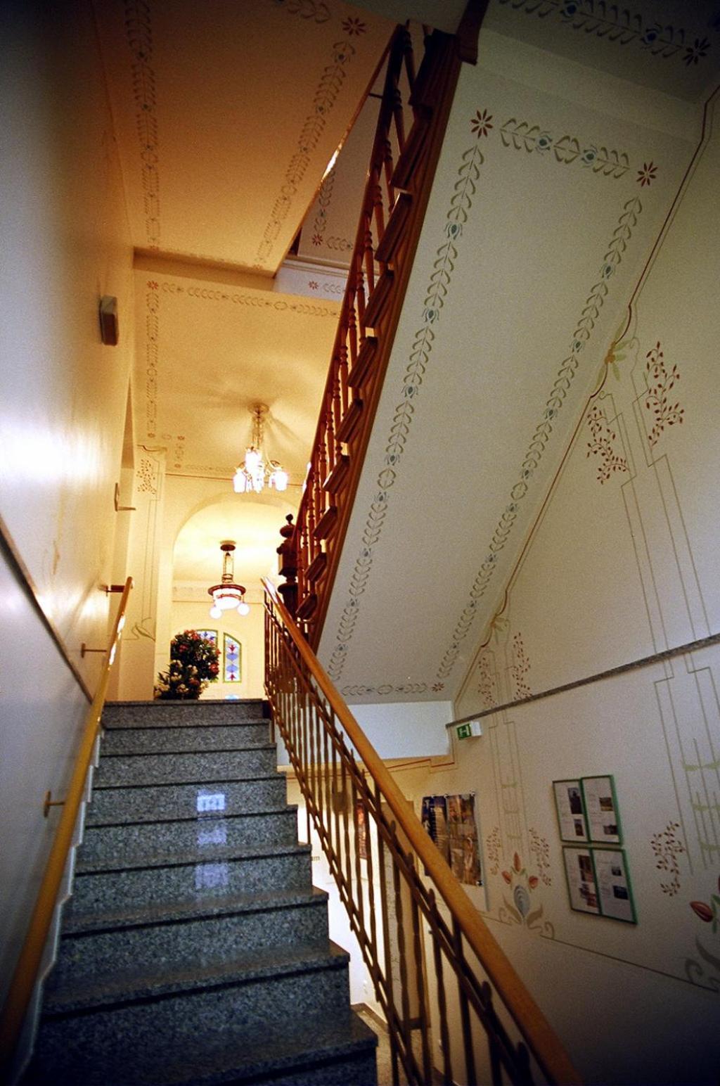 Hotel Jugendstil ฮาเมลน์ ภายนอก รูปภาพ