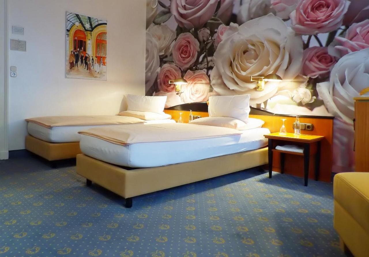 Hotel Jugendstil ฮาเมลน์ ภายนอก รูปภาพ